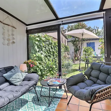 Le Petit Holiday home